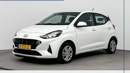 Polar white (psw) Occasion 2021 Hyundai i10 Comfort Hatchback | € 10.840 (Eerlijke prijs)