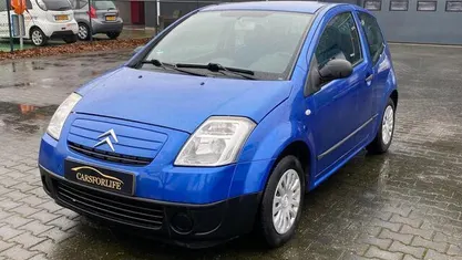 Blauw Gebruikt 2004 Citroën C2 Prestige Hatchback | € 1.599 (Eerlijke prijs)