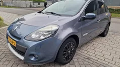 Gebruikt 2009 Renault Clio II Dynamique Hatchback | € 1.399 (Goede deal)