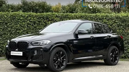 Zwart Occasion 2024 BMW X4 M Sport SUV | € 63.895 (Eerlijke prijs)