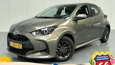 (6x1) Gebruikt 2021 Toyota Yaris Hybrid Active Hatchback | € 20.950 (Eerlijke prijs)