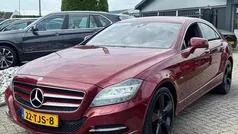Rood Gebruikt 2011 Mercedes CLS350 Sedan | € 19.950 (Eerlijke prijs)