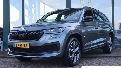 Grijs Gebruikt 2024 Skoda Kodiaq Business Line SUV | € 44.395 (Eerlijke prijs)