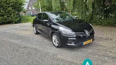 Zwart Gebruikt 2017 Renault Clio IV Bose Edition Hatchback | € 8.250 (Eerlijke prijs)