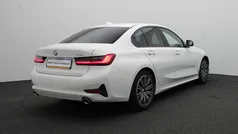 Wit Gebruikt 2021 BMW 318 Sedan | € 28.900 (Goede deal)