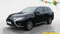 Zwart Gebruikt 2018 Mitsubishi Outlander P-HEV SUV | € 19.945 (Super prijs)
