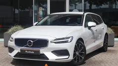 Gebruikt 2021 Volvo V60 Momentum Stationwagen | € 24.900 (Super prijs)