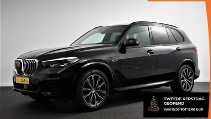 Zwart Gebruikt 2021 BMW X5 Executive SUV | € 63.990 (Eerlijke prijs)