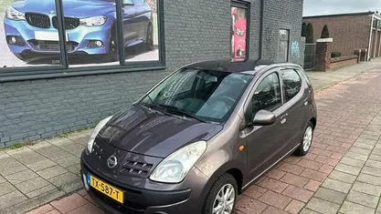 Paars Gebruikt 2013 Nissan Pixo Acenta Hatchback | € 2.950 (Eerlijke prijs)