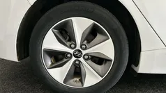 Gebruikt 2017 Hyundai Ioniq Comfort Sedan | € 10.400 (Eerlijke prijs)