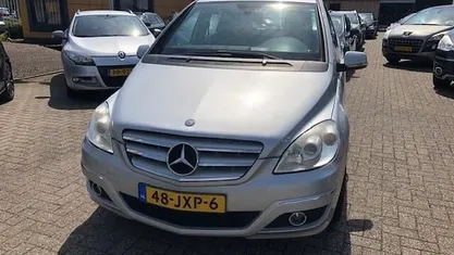 Grijs Gebruikt 2008 Mercedes B150 MPV | € 2.490 (Super prijs)