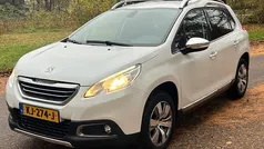 Wit (metallic) Gebruikt 2013 Peugeot 2008 Allure SUV | € 5.450 (Eerlijke prijs)