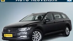 Grijs, metallic lak Gebruikt 2021 VW Passat Business Stationwagen | € 25.900 (Eerlijke prijs)