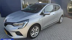 Gebruikt 2019 Renault Clio IV Zen Hatchback | € 10.450 (Eerlijke prijs)