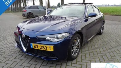 Occasion Alfa Romeo Giulia Super 200 PK (147 kW) 2018 Blauw Sedan