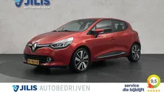 Rood Gebruikt 2015 Renault Clio IV Dynamique Hatchback | € 8.750 (Eerlijke prijs)