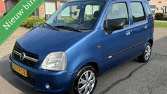 Gebruikt 2004 Opel Agila Essentia Hatchback | € 1.350 (Eerlijke prijs)
