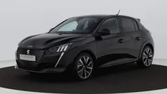 Gebruikt 2023 Peugeot 208 GT-line Hatchback | € 20.900 (Eerlijke prijs)