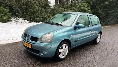 Occasion 2006 Renault Clio II Hatchback | € 599 (Super prijs)