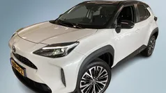 Gebruikt 2022 Toyota Yaris Cross Executive SUV | € 29.950 (Eerlijke prijs)