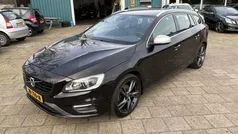 Zwart Gebruikt 2016 Volvo V60 R-Design Stationwagen | € 16.950 (Eerlijke prijs)