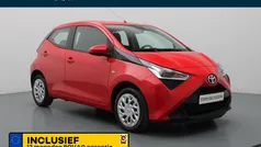 Rood Gebruikt 2020 Toyota Aygo X-play Hatchback | € 15.290 (Eerlijke prijs)