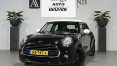 Zwart Gebruikt 2015 Mini Cooper Business Hatchback | € 12.999 (Eerlijke prijs)