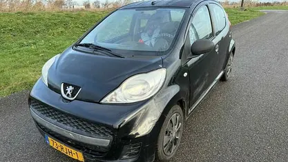Gebruikt 2011 Peugeot 107 Hatchback | € 850 (Super prijs)