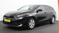 Zwart Gebruikt 2022 Kia Ceed Comfort Stationwagen | € 19.900 (Goede deal)
