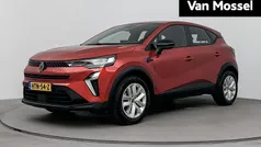 Gebruikt 2024 Renault Captur Zen SUV | € 31.895 (Eerlijke prijs)