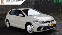 Grijs Gebruikt 2022 VW Polo Life Hatchback | € 18.185 (Eerlijke prijs)