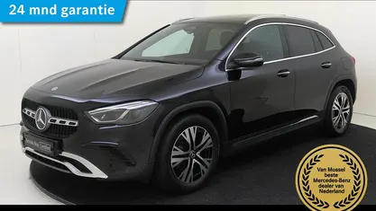Occasion 2025 Mercedes GLA180 Luxury SUV | € 49.945 (Super prijs)