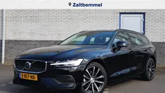 Zwart Gebruikt 2025 Volvo V60 Stationwagen | € 43.450 (Goede deal)