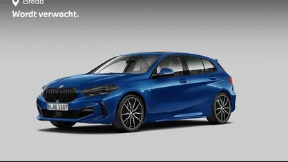 Blauw Gebruikt 2022 BMW 120 Executive Hatchback | € 34.880 (Eerlijke prijs)