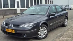 Grijs Gebruikt 2005 Renault Laguna II Dynamique Hatchback | € 599 (Super prijs)