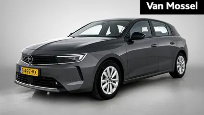 Grijs Occasion 2023 Opel Astra Hatchback | € 19.940 (Eerlijke prijs)