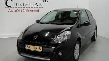 Occasion Renault Clio II Collection 75 PK (55 kW) 2010 Hatchback