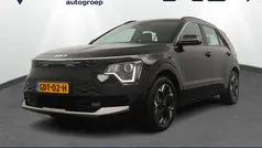 Zwart Gebruikt 2024 Kia e-Niro 2 SUV | € 35.950 (Eerlijke prijs)