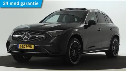 Zwart, metallic lak Gebruikt 2023 Mercedes GLC300 AMG line SUV | € 64.995 (Eerlijke prijs)