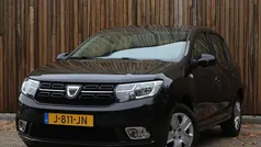 Gebruikt 2020 Dacia Sandero Lauréate Hatchback | € 9.950 (Eerlijke prijs)