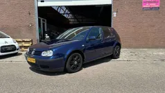 Blauw, metallic lak Gebruikt 2001 VW Golf IV Comfortline Hatchback | € 1.799 (Goede deal)