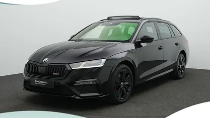 Zwart Occasion 2025 Skoda Octavia Business Line Hatchback | € 28.900 (Eerlijke prijs)