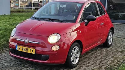 Rood Occasion 2010 Fiat 500 Easy Hatchback | € 3.750 (Eerlijke prijs)