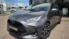 Gebruikt 2022 Toyota Yaris Hybrid Hatchback | € 22.250 (Eerlijke prijs)