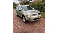 Beige Gebruikt 2009 Mitsubishi Outlander Edition SUV | € 5.575 (Super prijs)