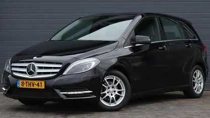 Occasion 2014 Mercedes B180 Ambition MPV | € 14.950 (Eerlijke prijs)