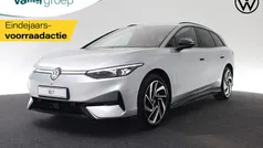 Grijs Gebruikt 2024 VW ID.7 Edition Stationwagen | € 52.300 (Super prijs)
