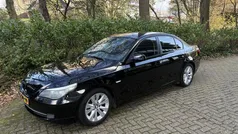 Zwart Gebruikt 2010 BMW 520 Sedan | € 5.950 (Eerlijke prijs)