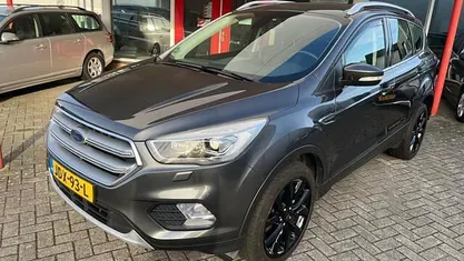 Occasion 2017 Ford Kuga SUV | € 14.450 (Eerlijke prijs)