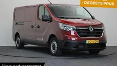 Rood Gebruikt 2024 Renault Trafic Van | € 25.567 (Eerlijke prijs)
